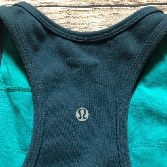 Lululemon whisper tank - Picture 3 of 5